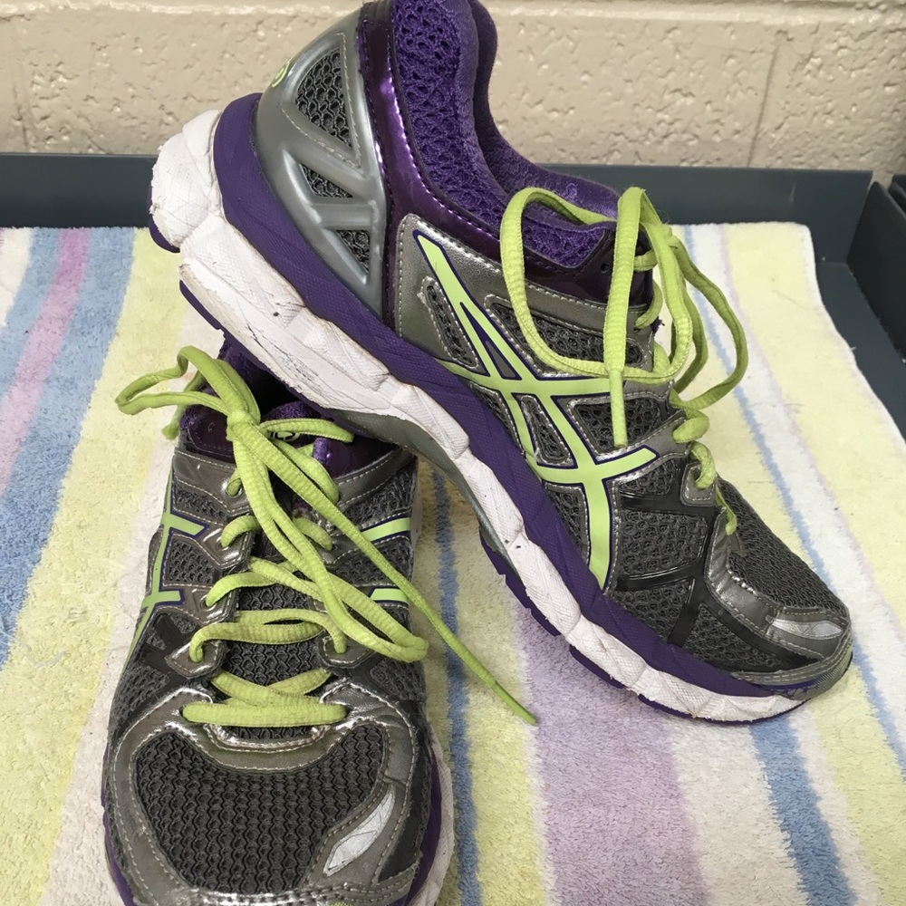 ASICS Gel Kayano 21 size 7